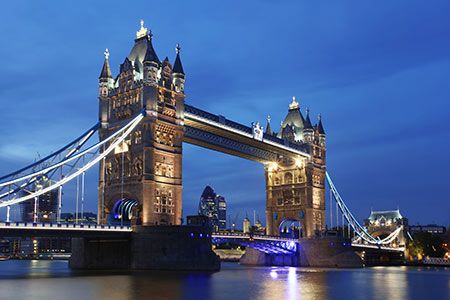 Vitol moves LNG team from Geneva to London