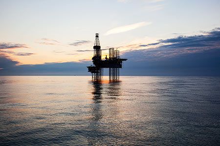 Aqualis Offshore assists Bahrain LNG with jacket installation