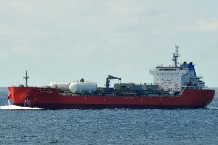 Baseblue executes LNG ship-to-ship bunkering operation in the Caribbean