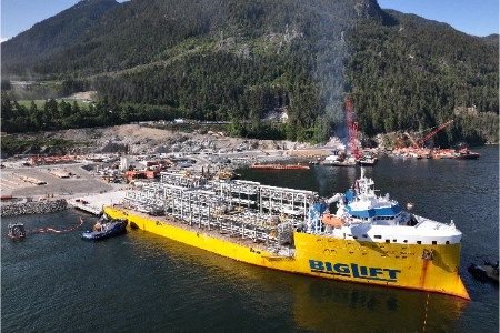 First modules arrive at Woodfibre LNG