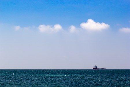 Stena Bulk and Seasystems co-operate on jettyless LNG infrastructure