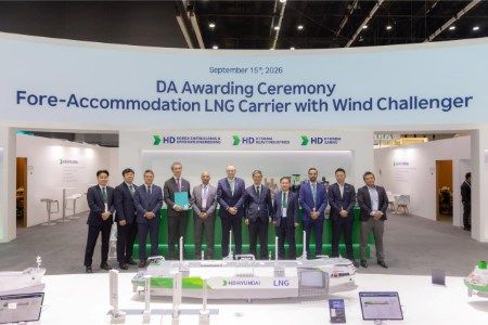 World's first fore-accommodation LNG carrier equipped with WAPS receives LR design appraisal