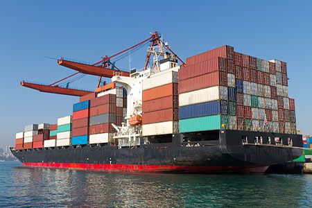 ZIM and Seaspan sign chartering agreement for LNG-fuelled vessels