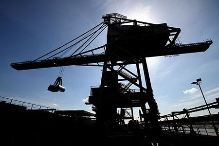 RWE receives delivery of first LNG from Qatargas