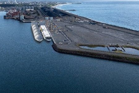 Squadron Energy chooses Reganosa to operate and maintain new LNG terminal in Australia