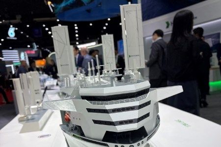 KR, HD Hyundai Heavy Industries, BAR Technologies, and Liberian Registry join forces on wind-assisted LNG carrier